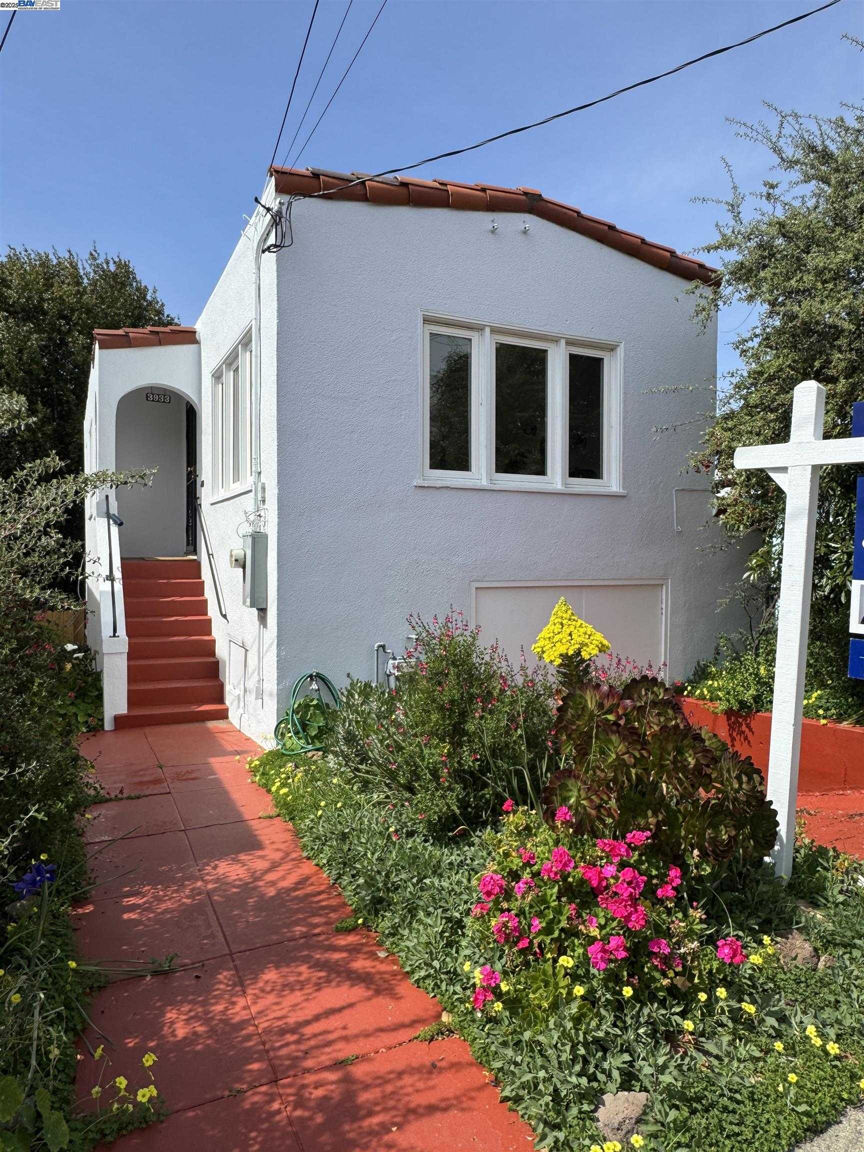 Neighborhood Neighborhood-17