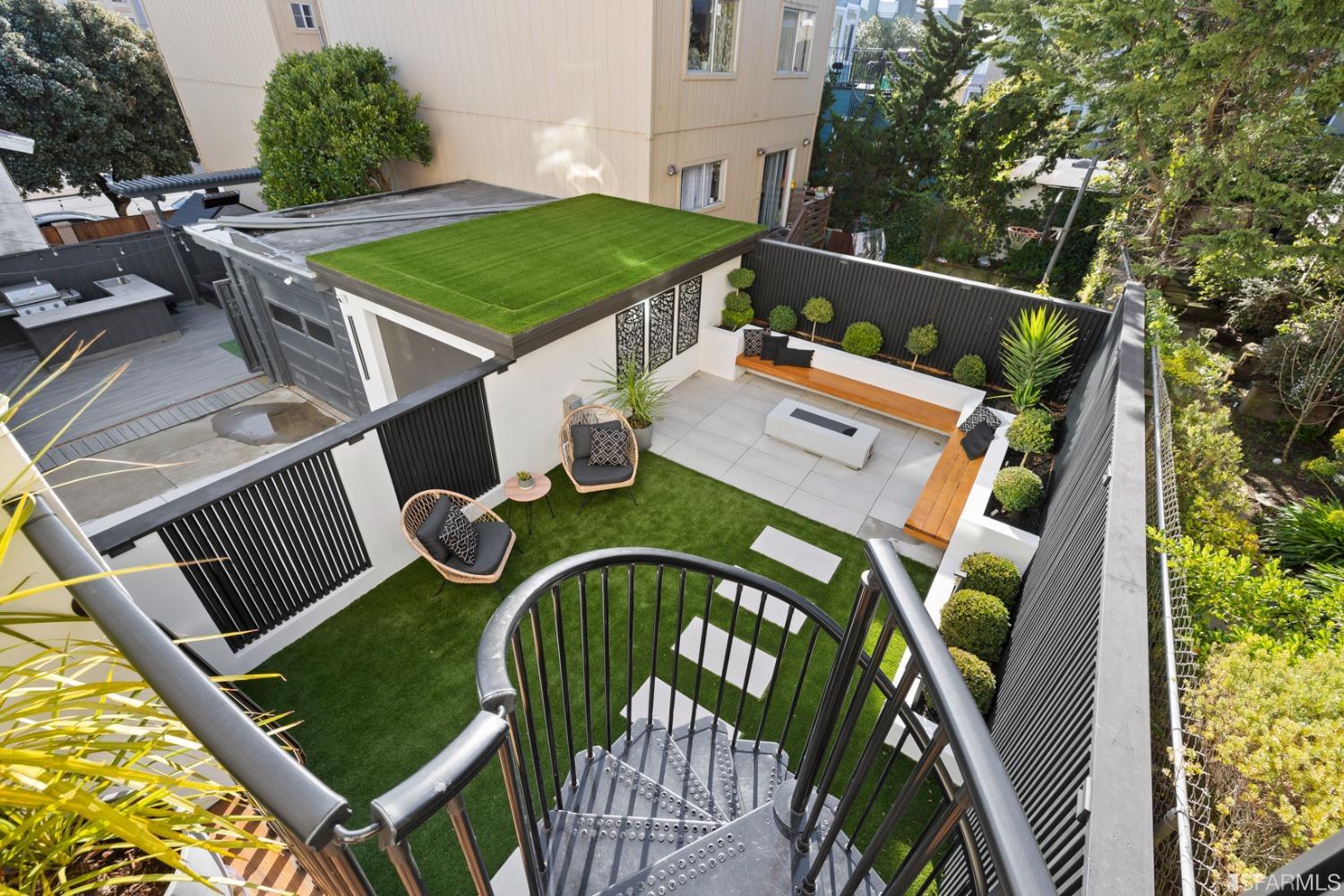 Neighborhood Neighborhood-280