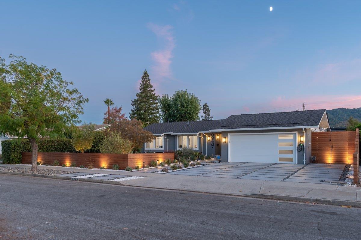 Neighborhood Neighborhood-4