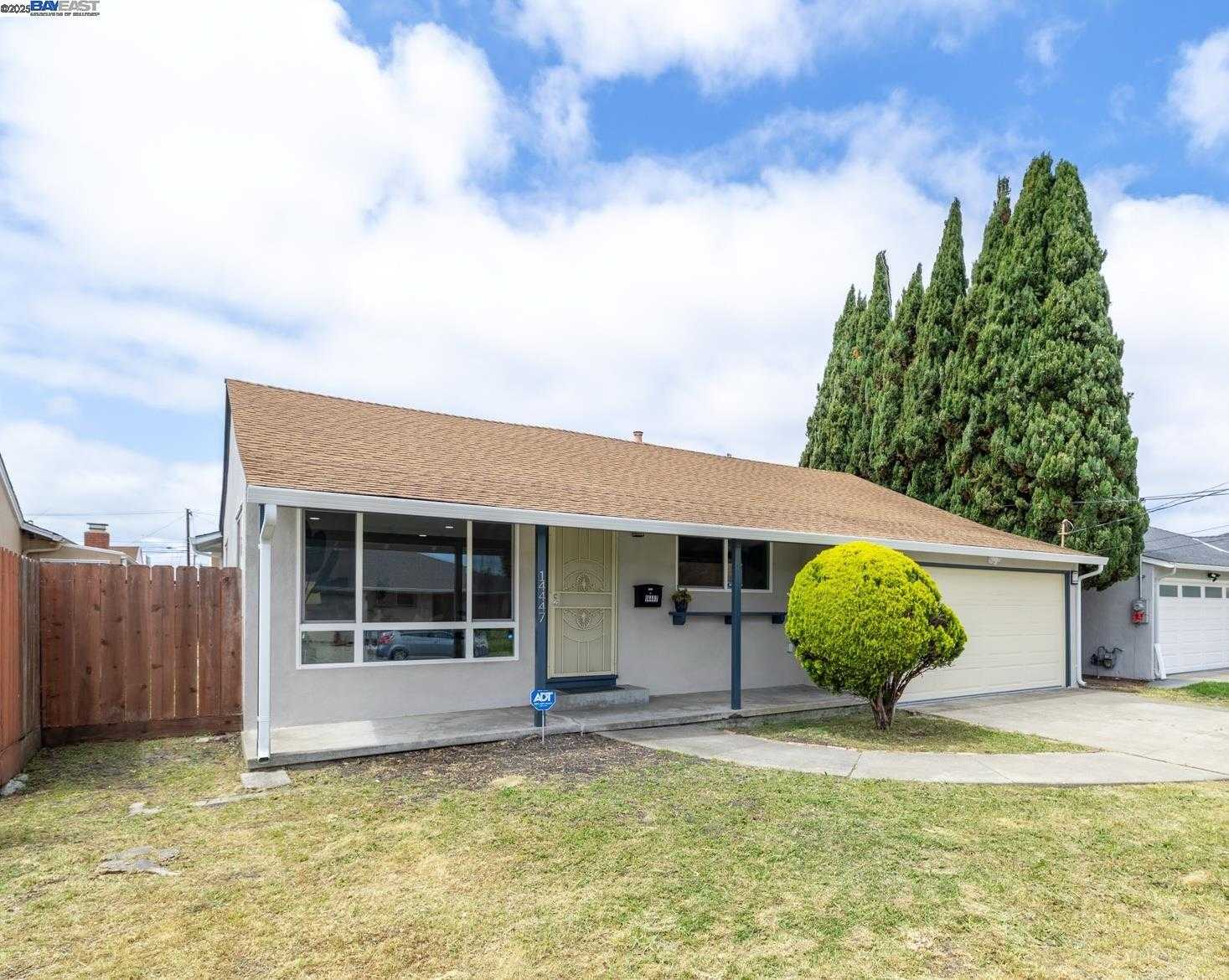 Neighborhood Neighborhood-9