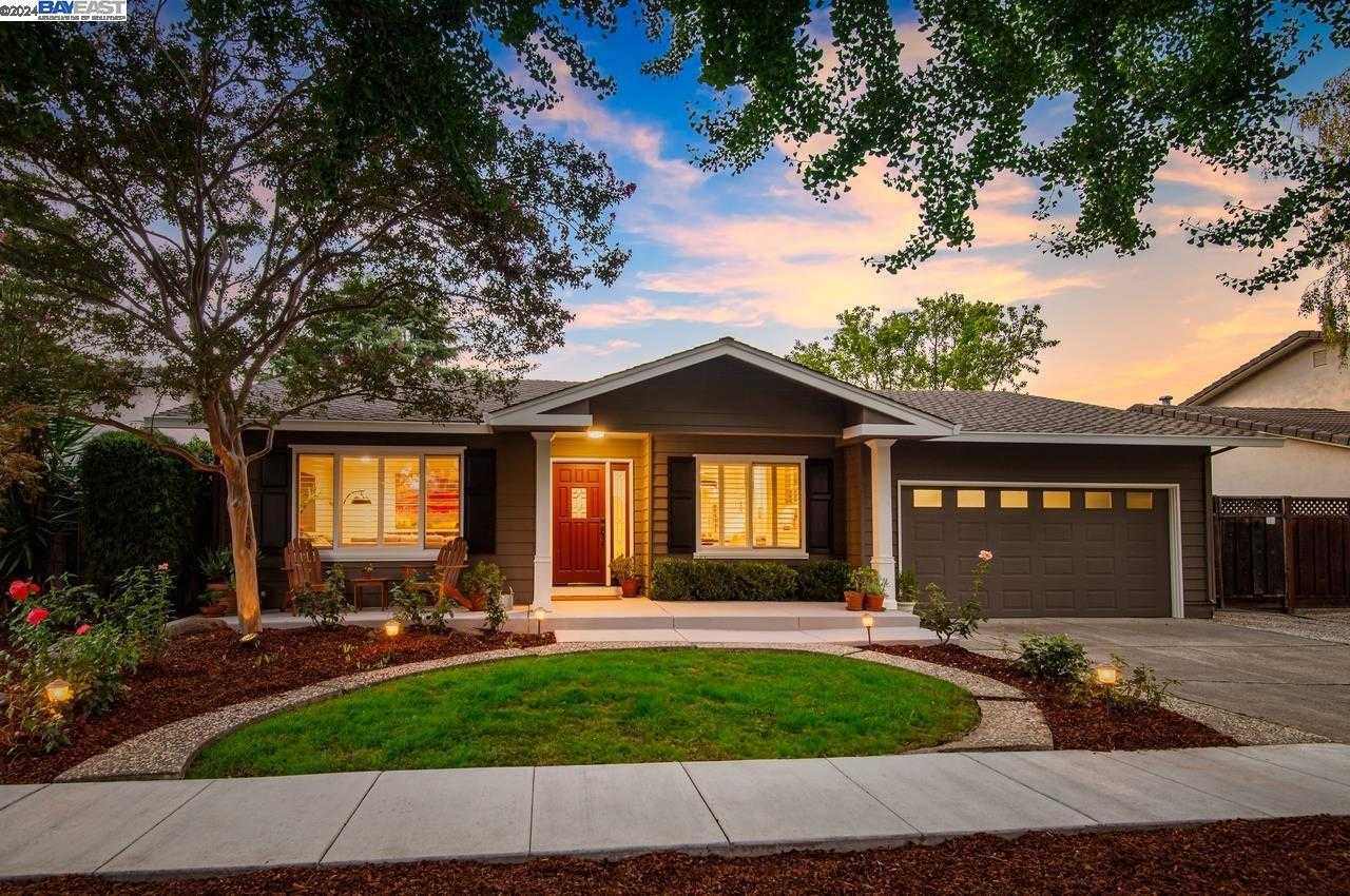 Neighborhood Neighborhood-17