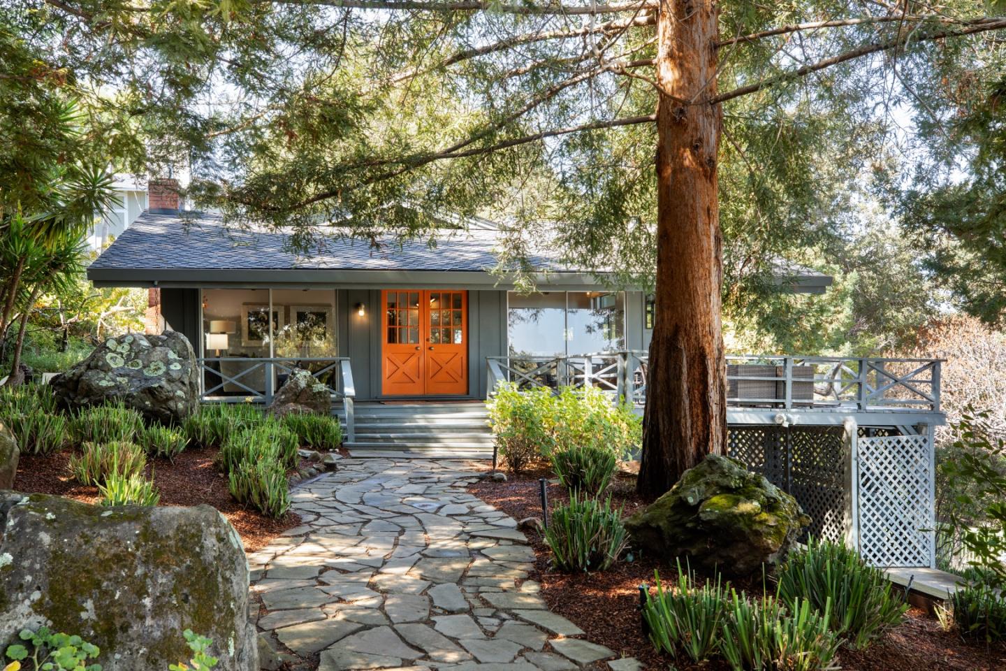 Neighborhood Neighborhood-76