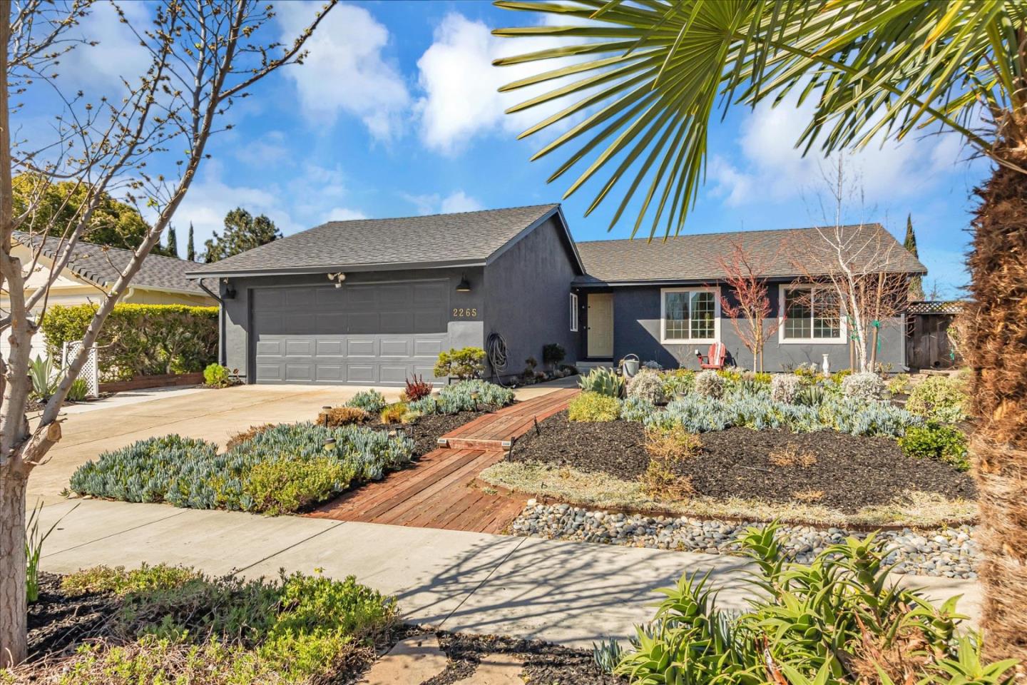 Neighborhood Neighborhood-27