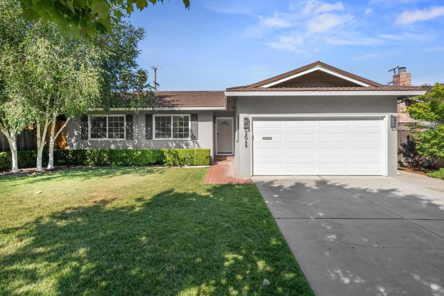 Neighborhood Neighborhood-109