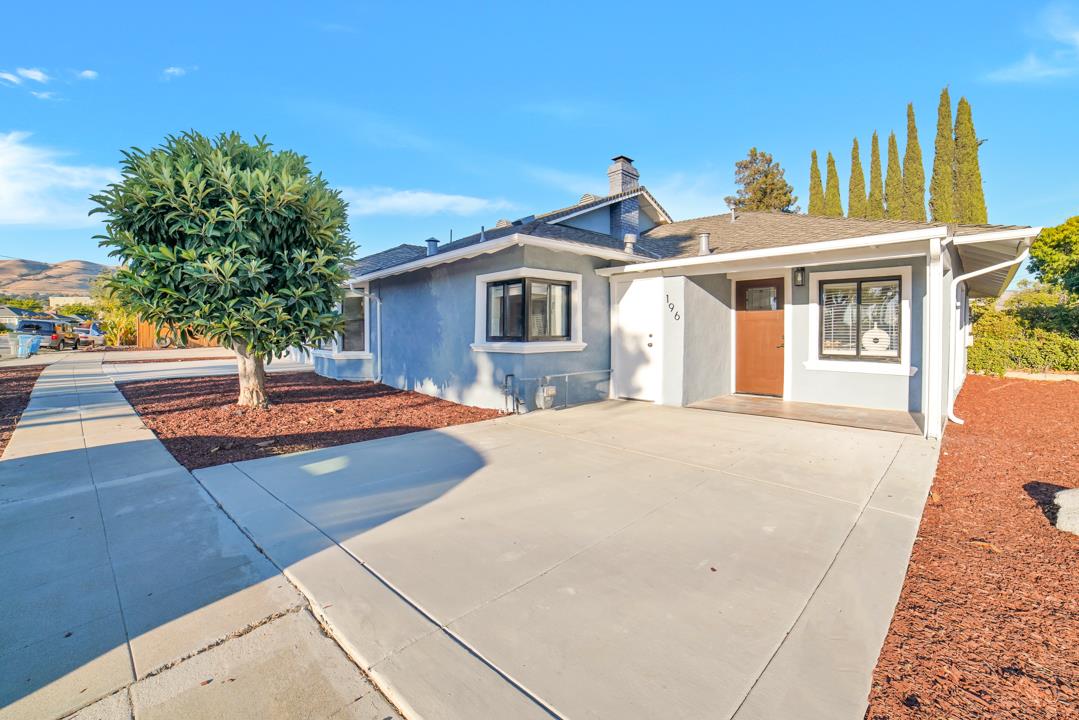 Neighborhood Neighborhood-53