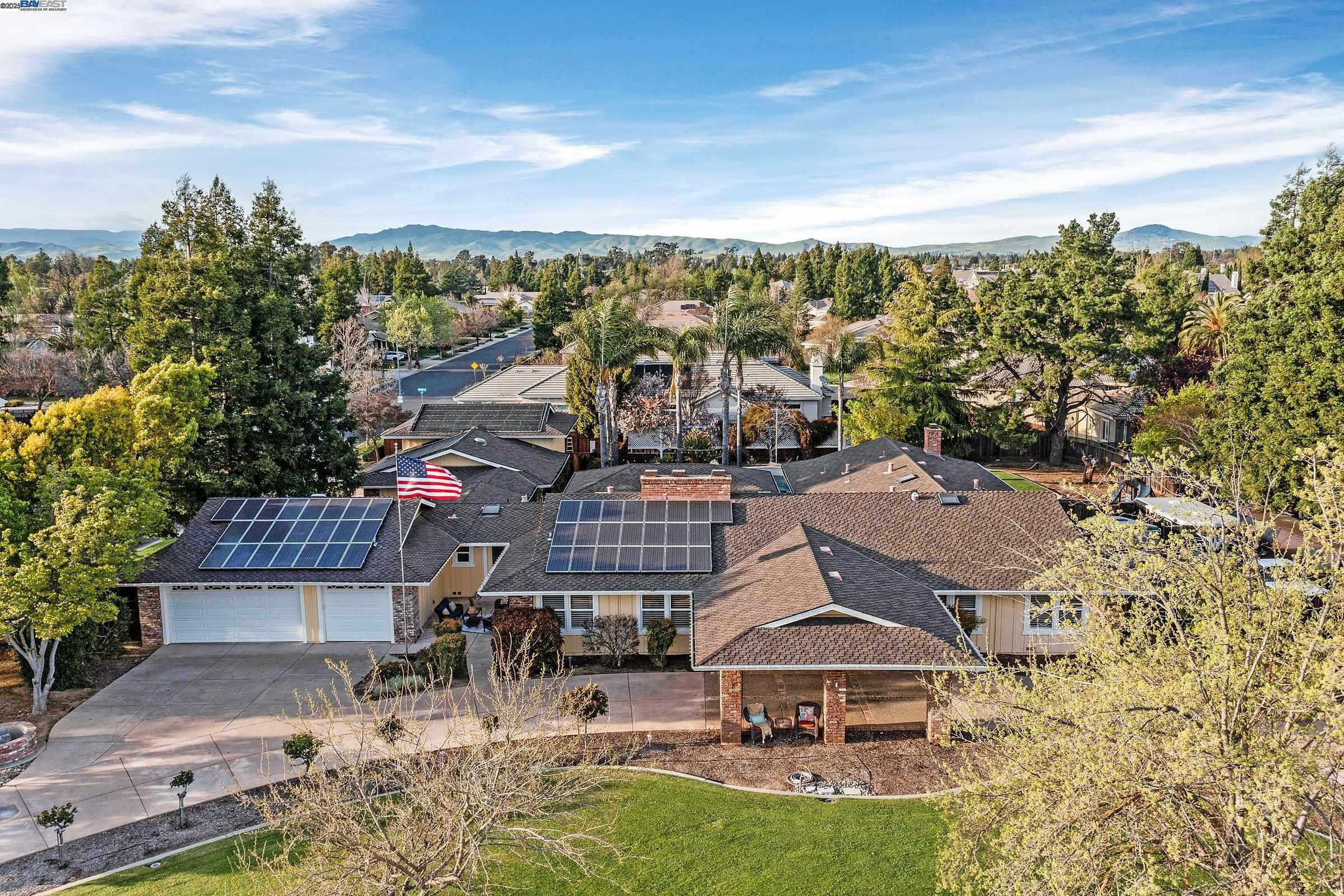 Neighborhood Neighborhood-6