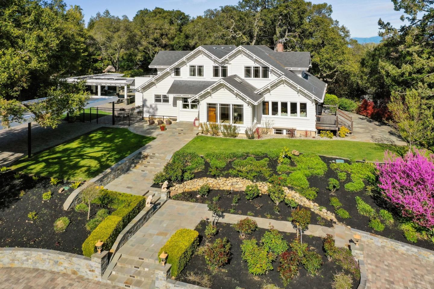 Neighborhood Neighborhood-13