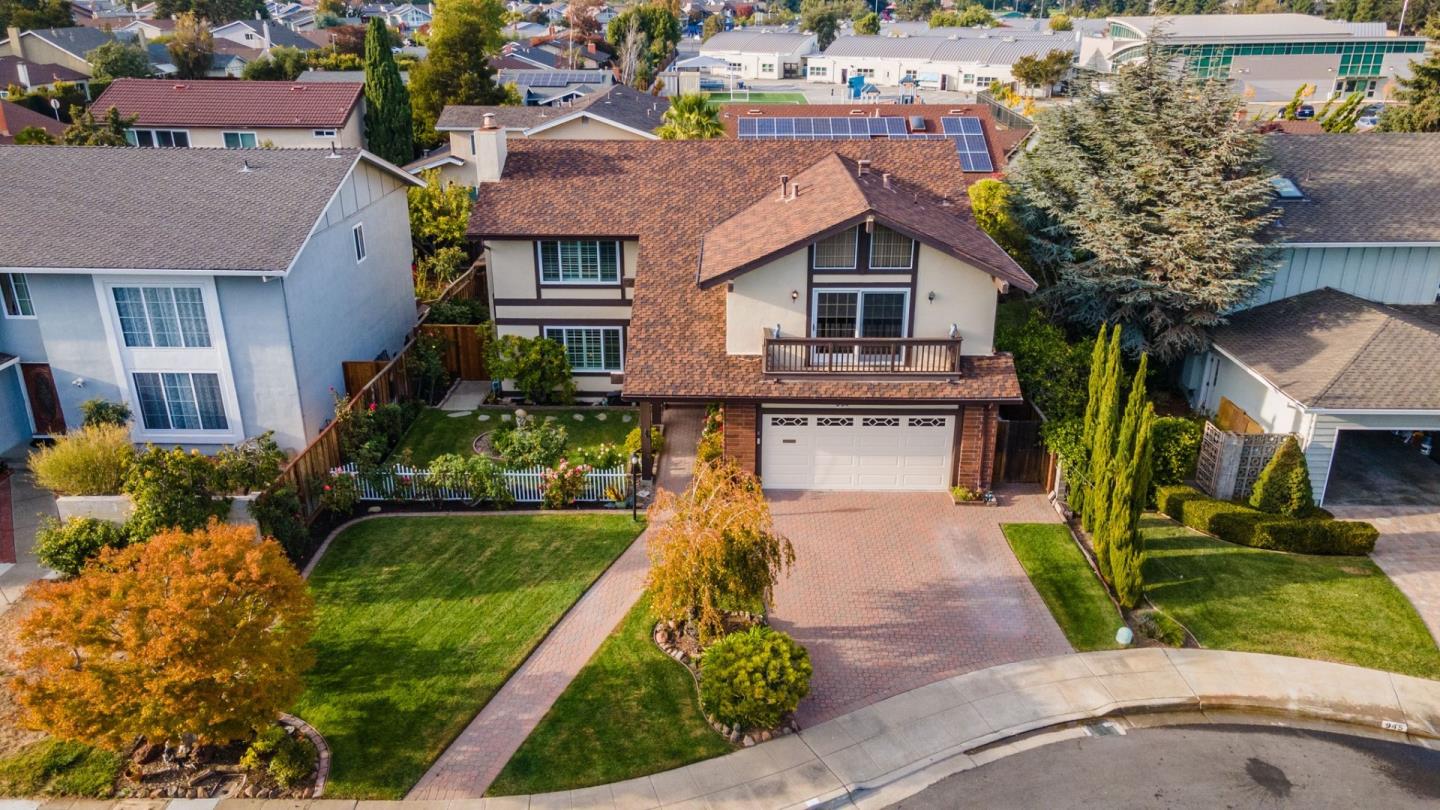 Neighborhood Neighborhood-17