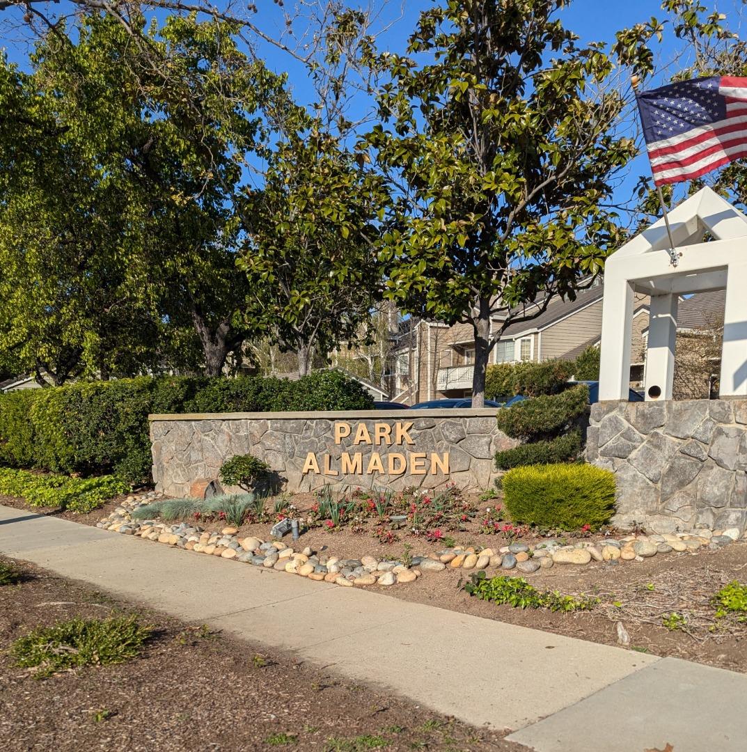 Neighborhood Neighborhood-14