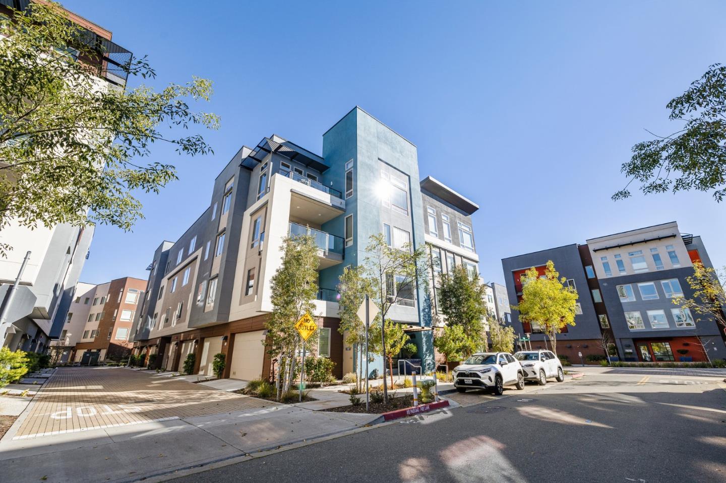 Neighborhood Neighborhood-29