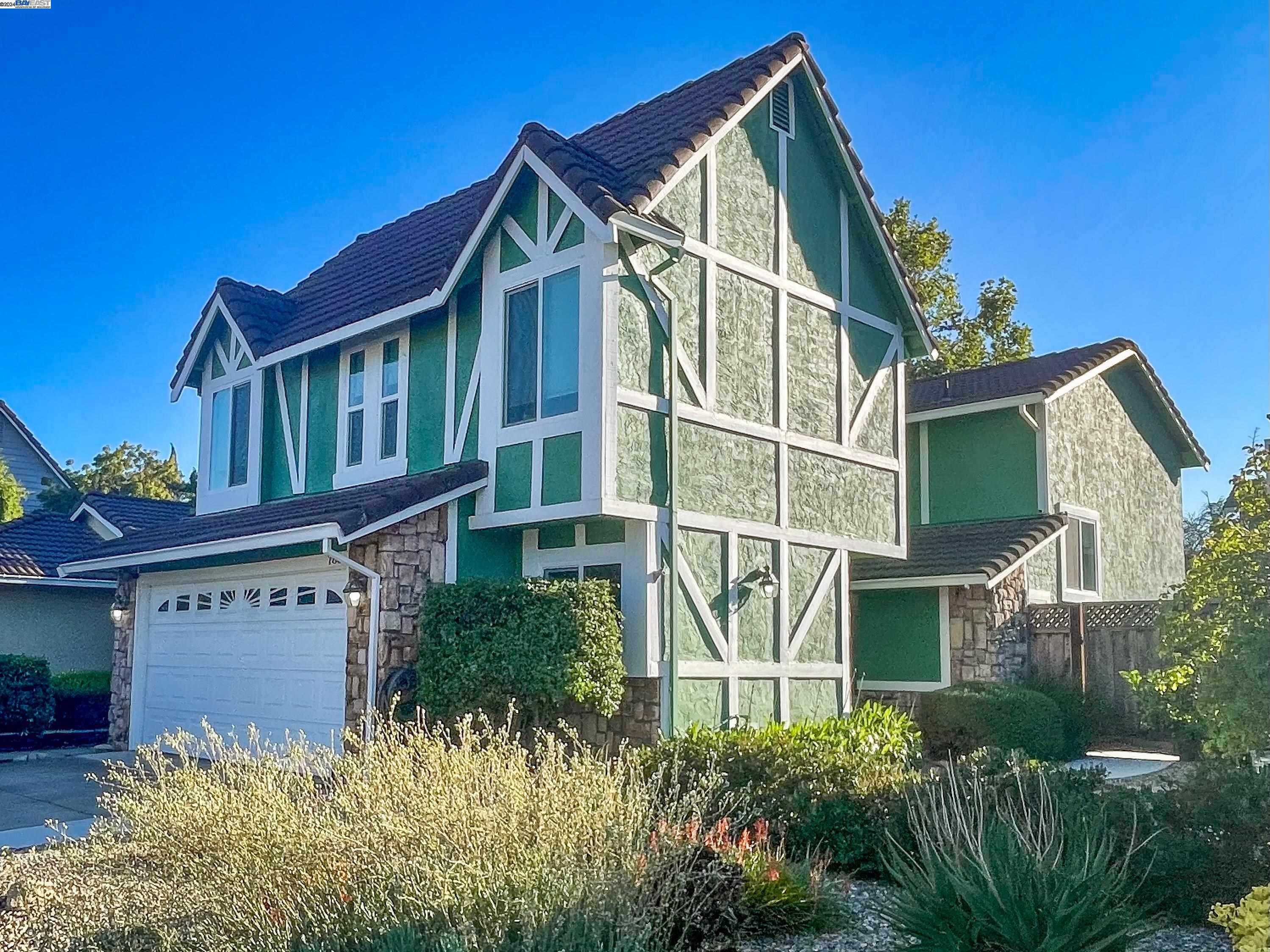 Neighborhood Neighborhood-1