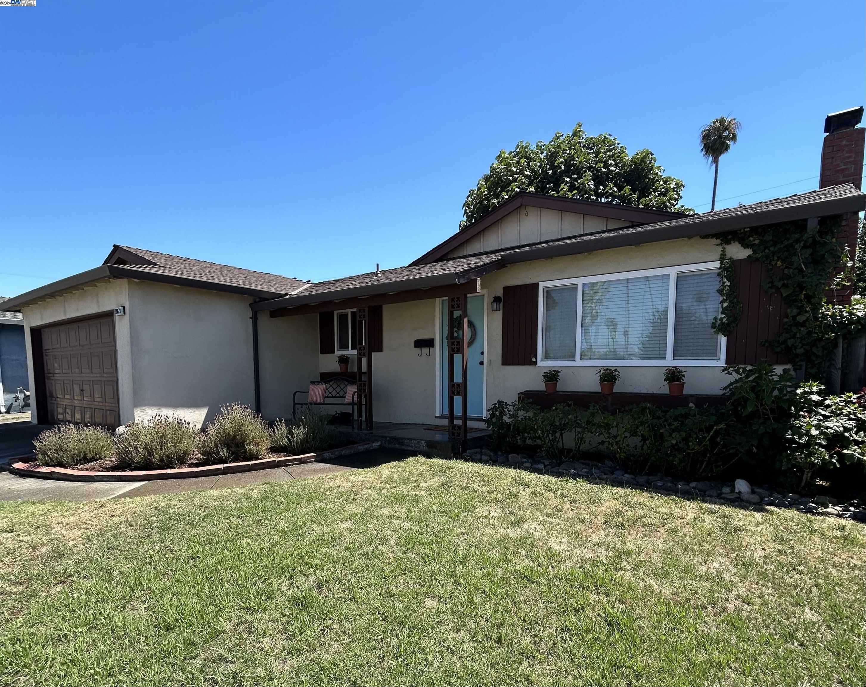 Neighborhood Neighborhood-14