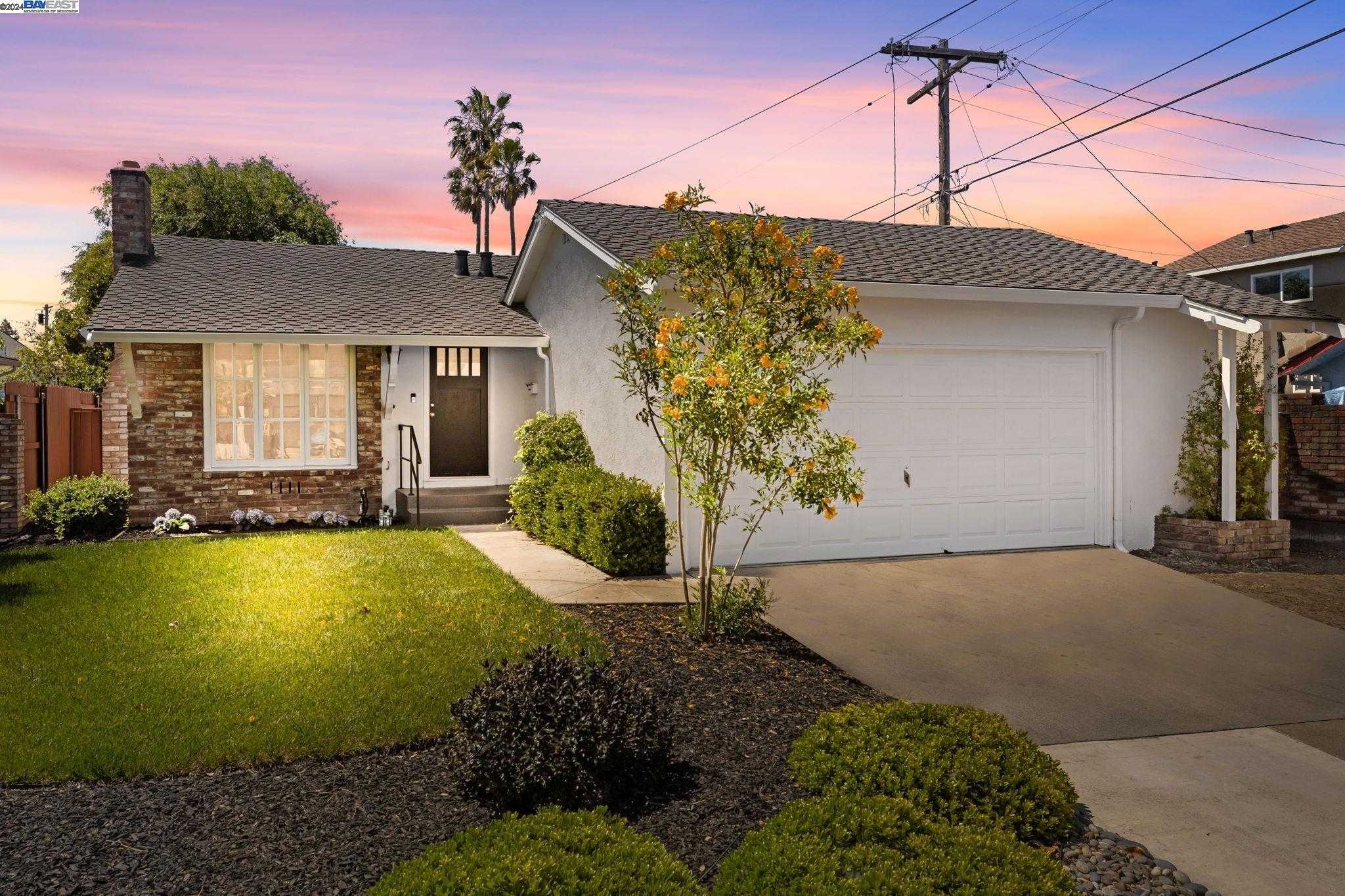 Neighborhood Neighborhood-12