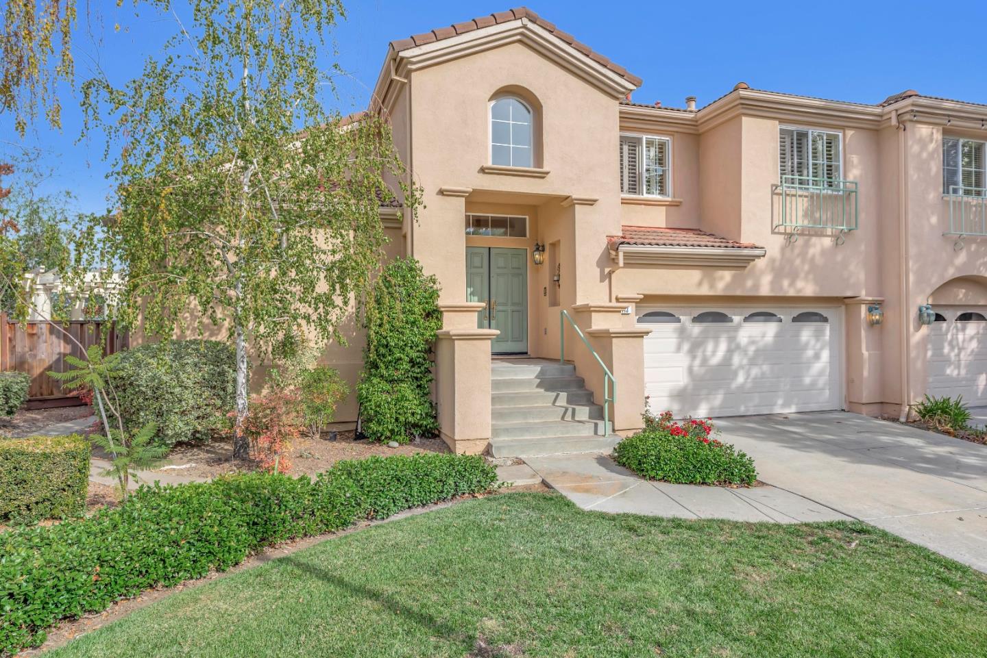 Neighborhood Neighborhood-27