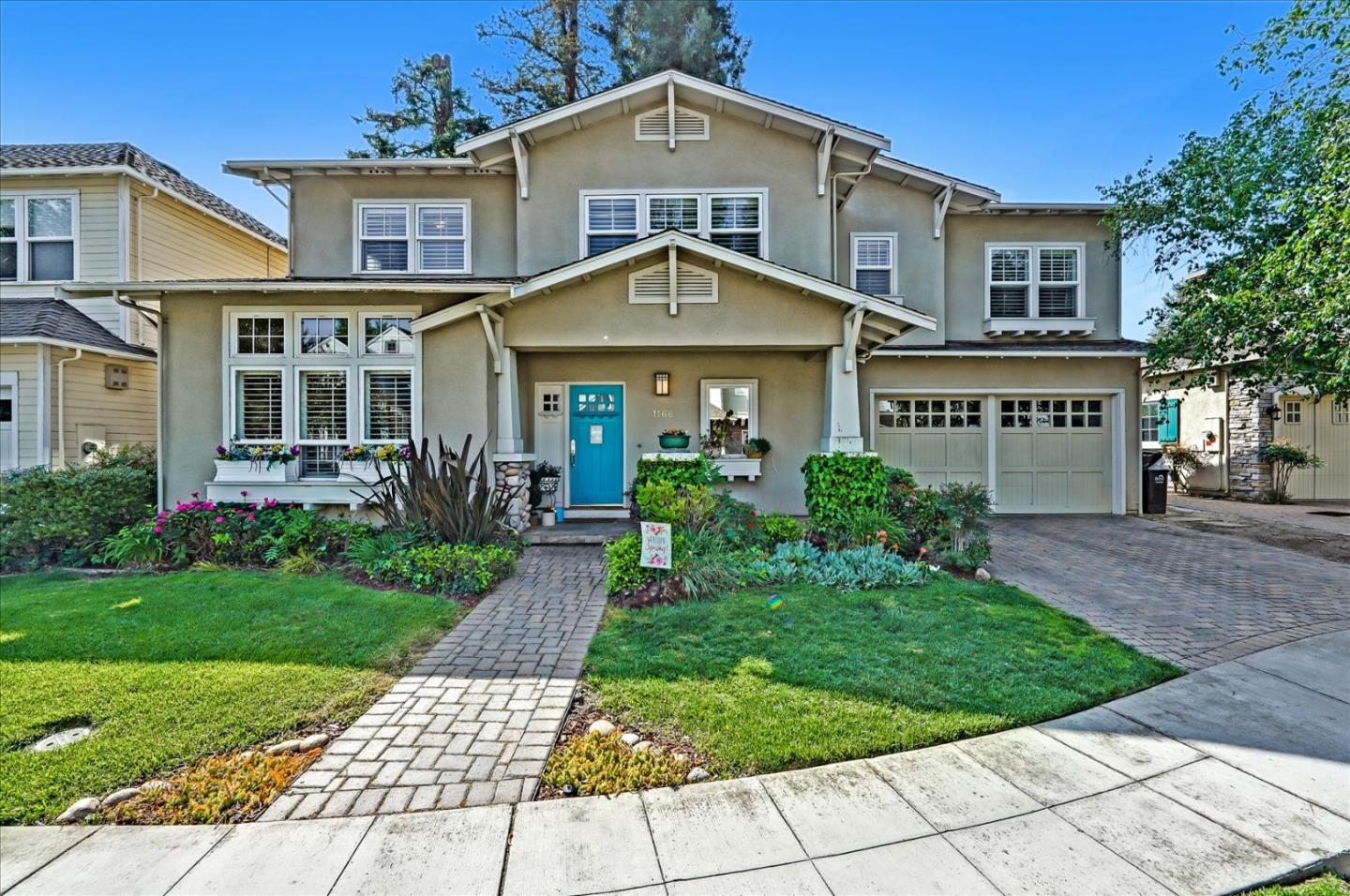 Neighborhood Neighborhood-18