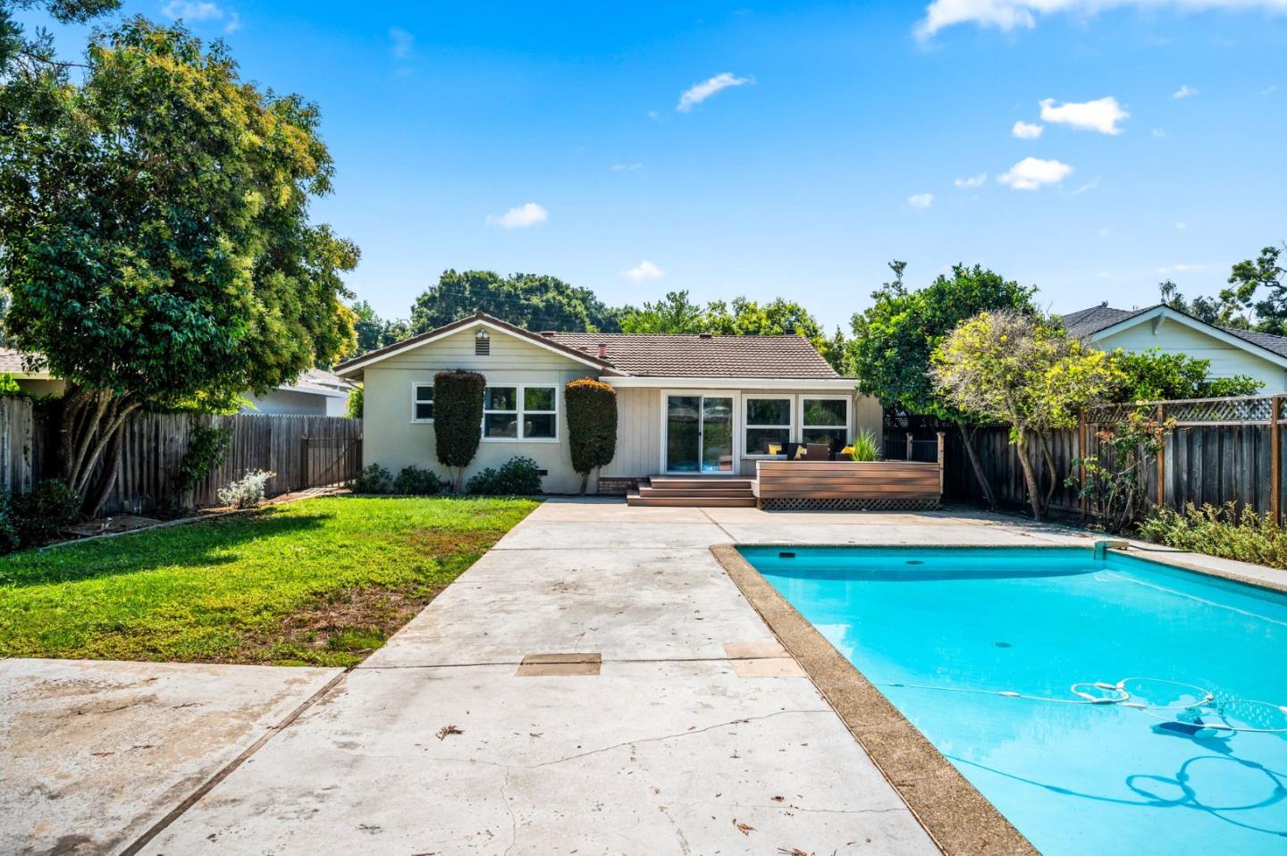 Neighborhood Neighborhood-91