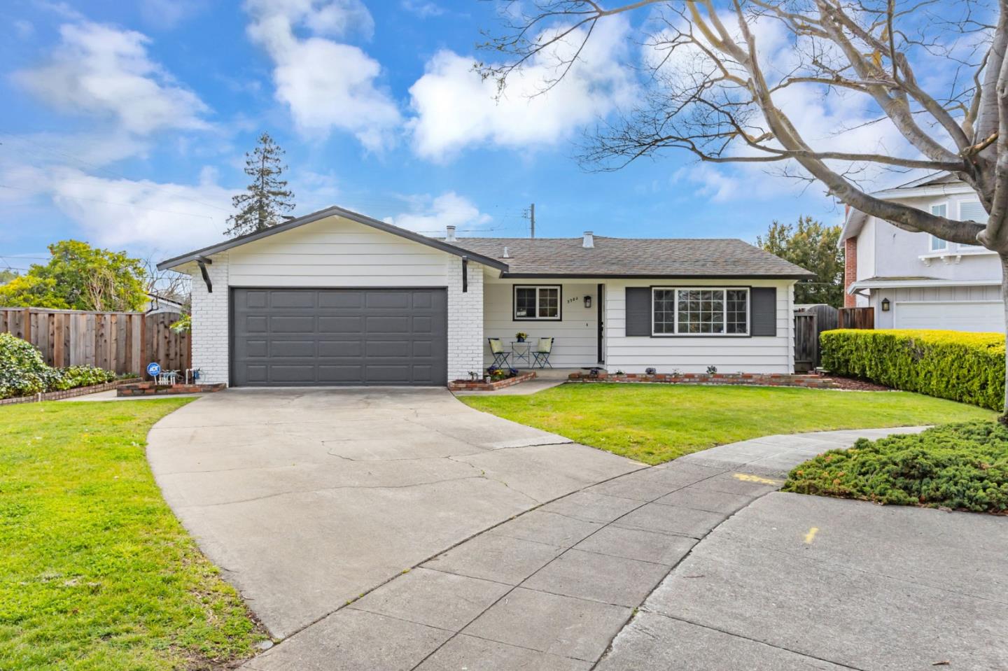 Neighborhood Neighborhood-5