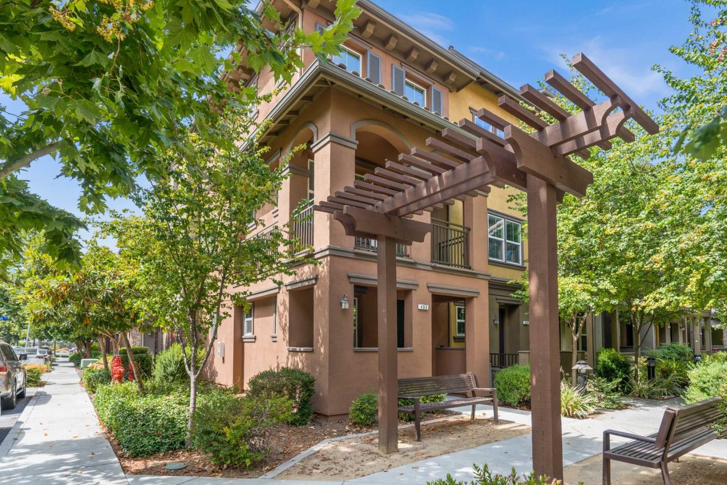 Neighborhood Neighborhood-18