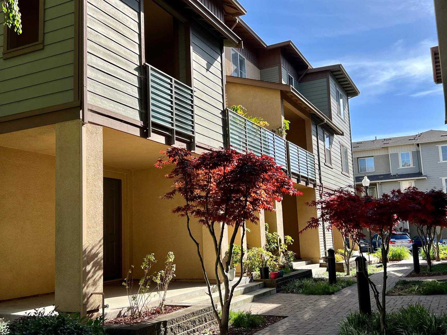 Neighborhood Neighborhood-27