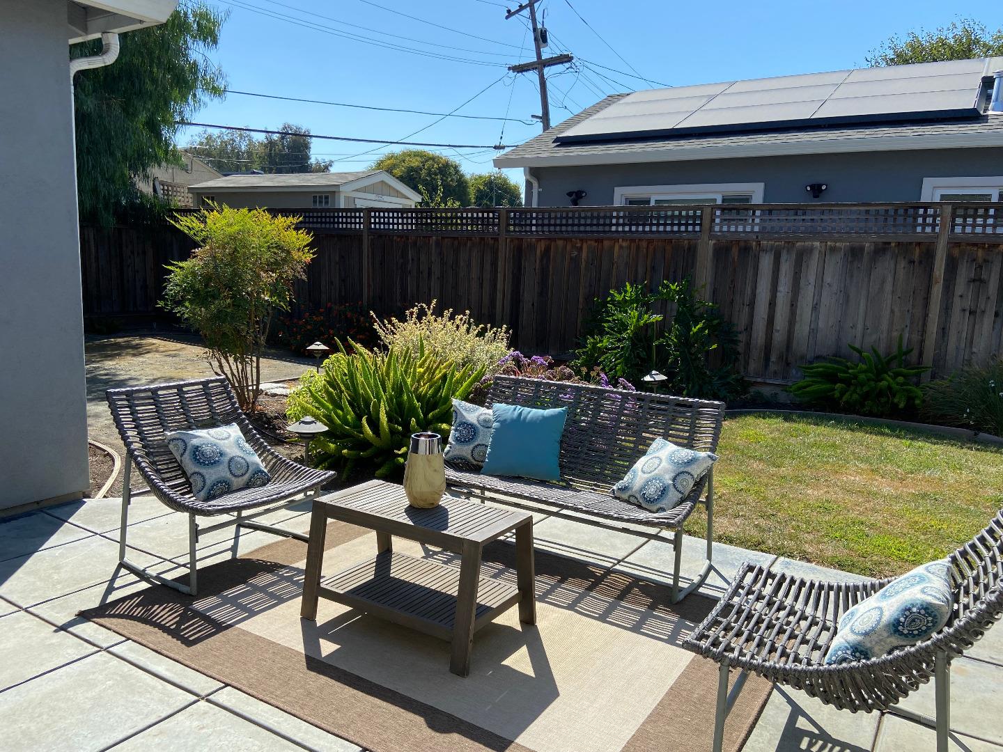 Neighborhood Neighborhood-46