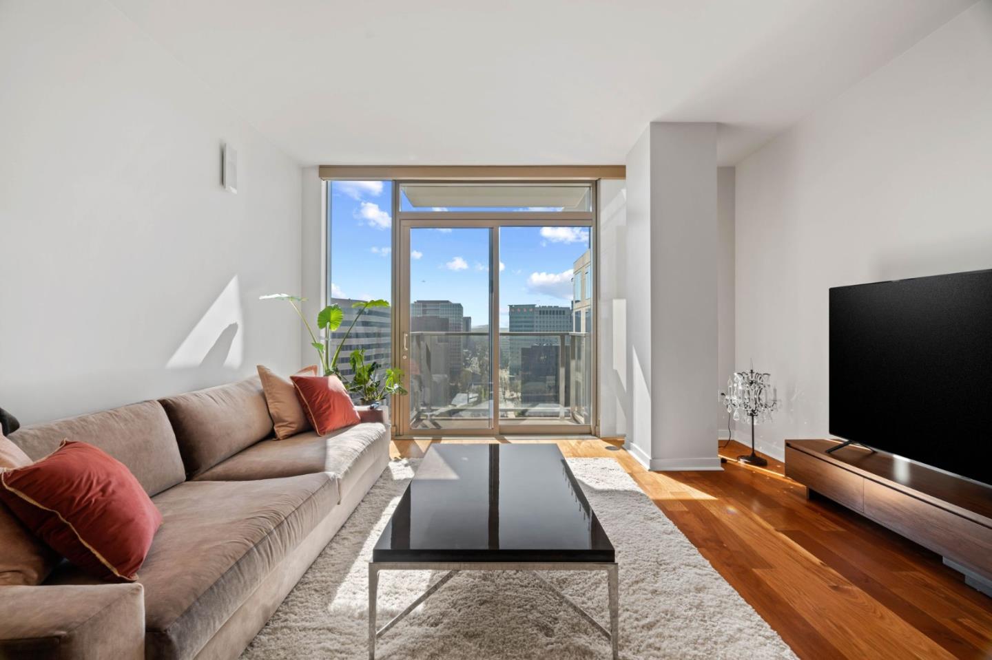 Neighborhood Neighborhood-62