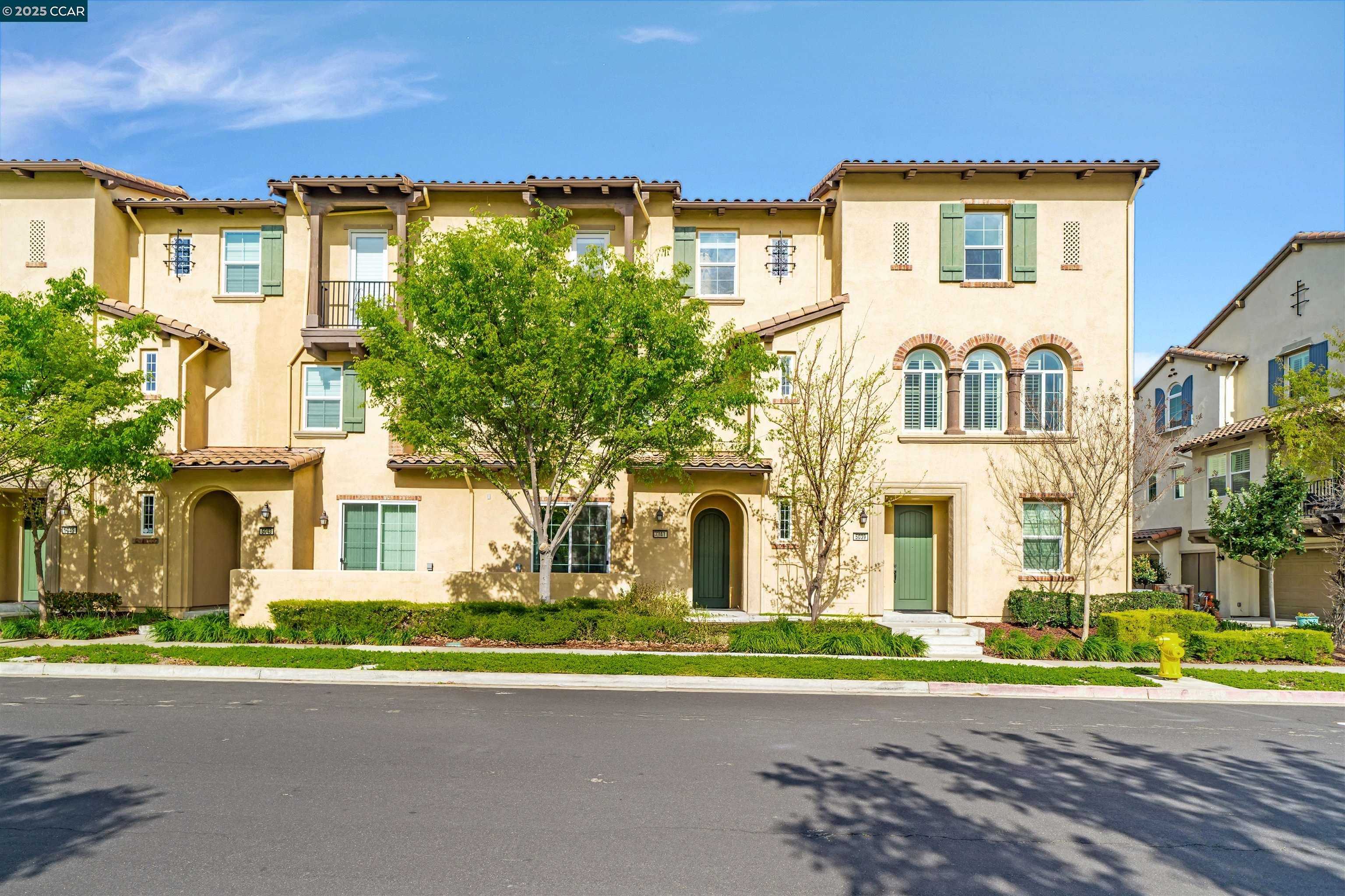 Neighborhood Neighborhood-33