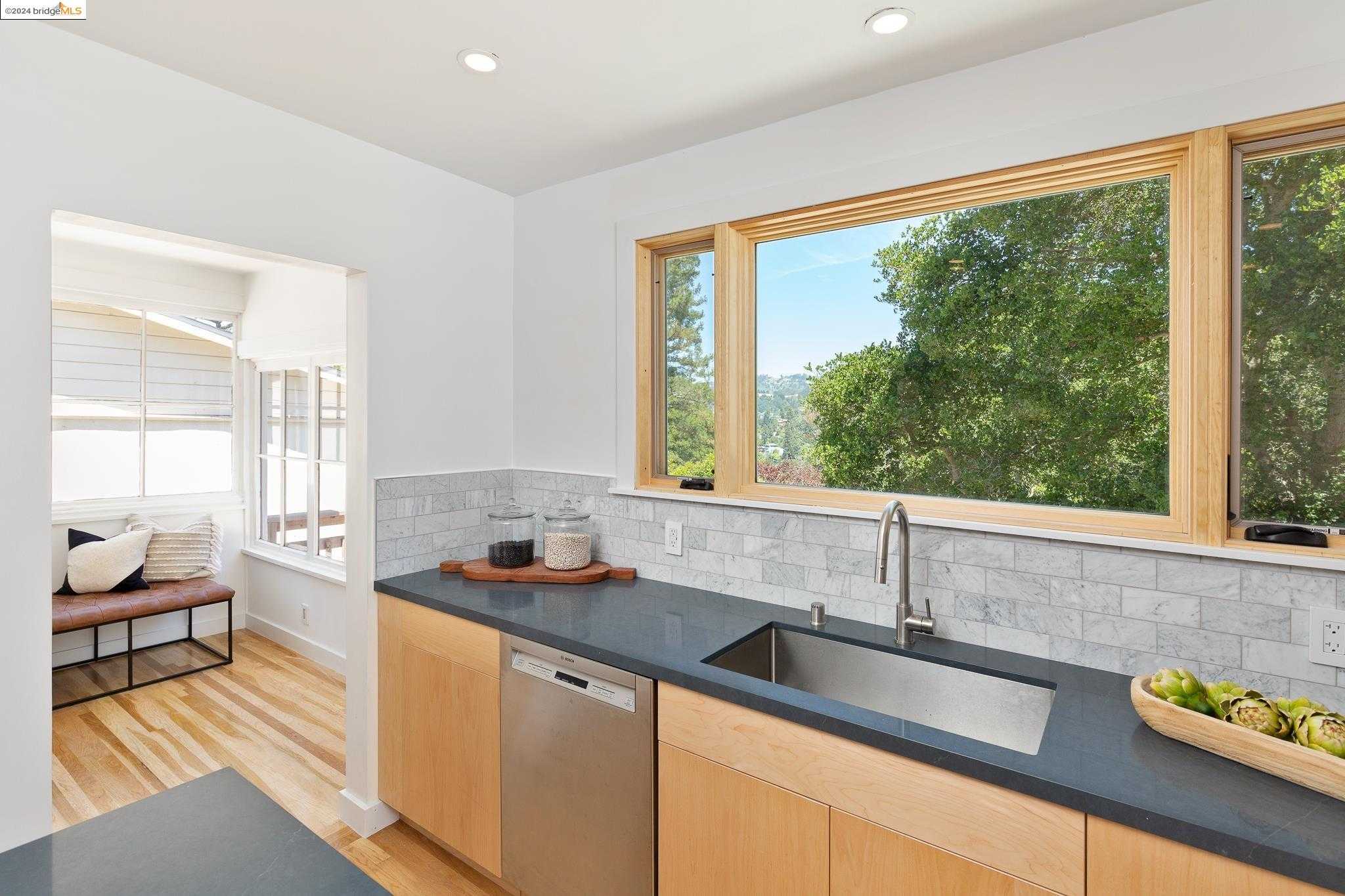 Neighborhood Neighborhood-22