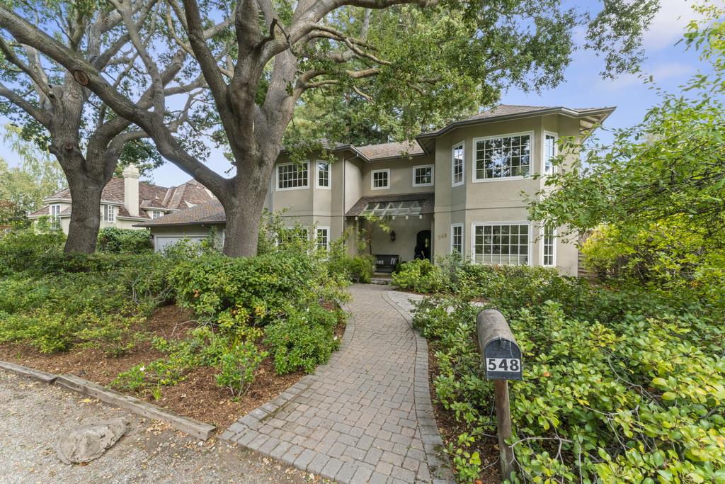 Neighborhood Neighborhood-89