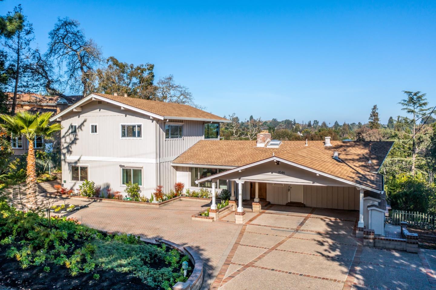 Neighborhood Neighborhood-86