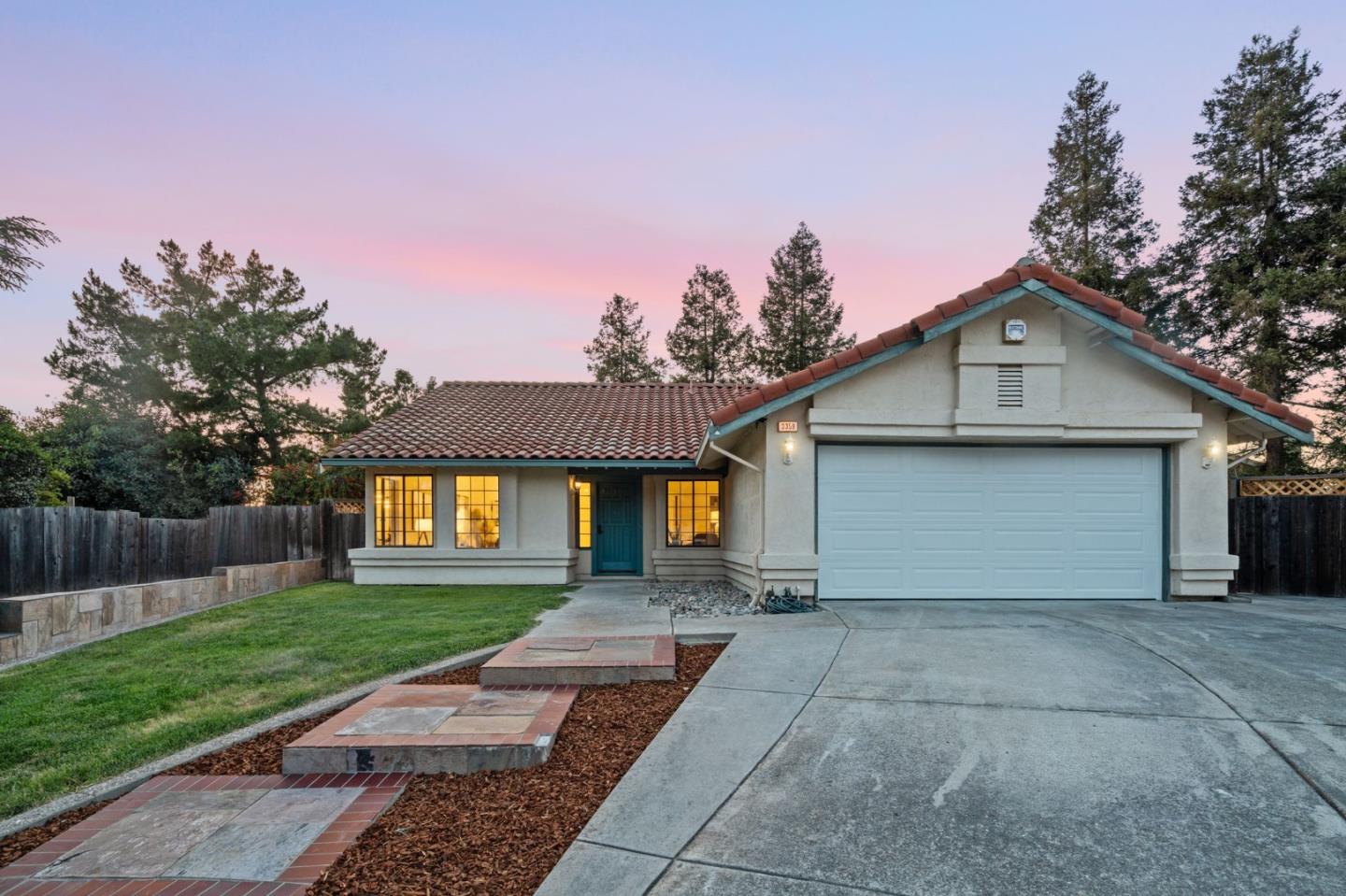 Neighborhood Neighborhood-15