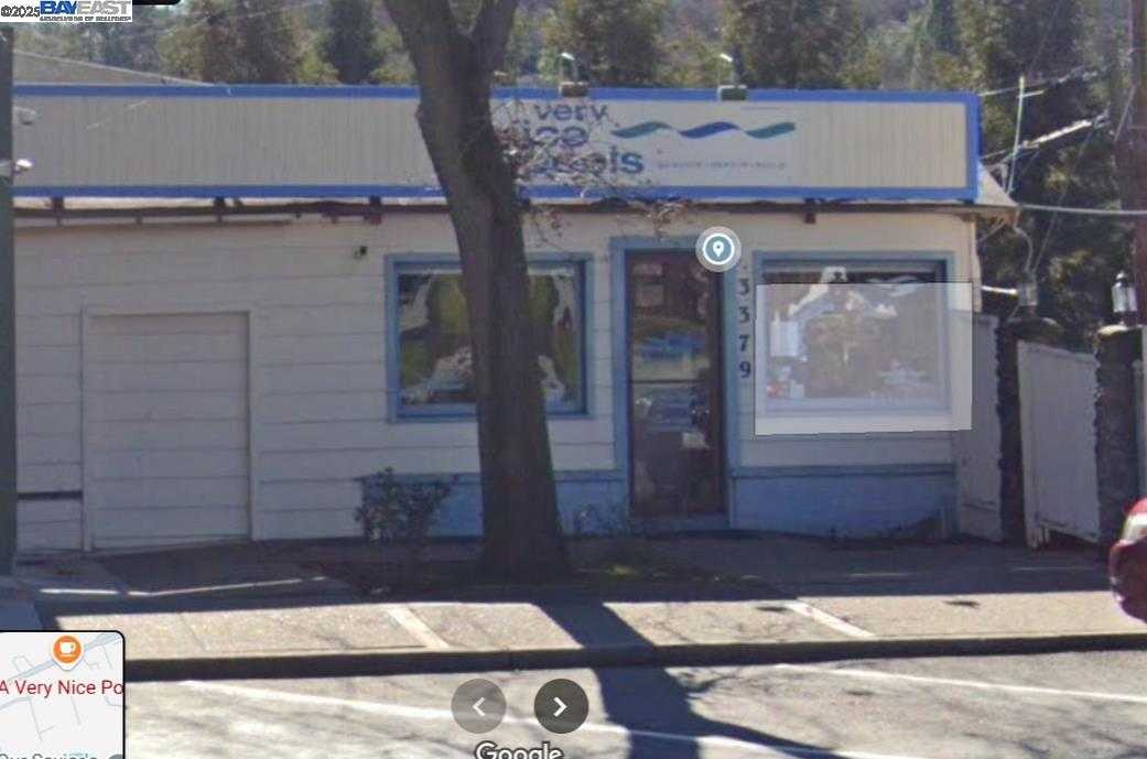 Neighborhood Neighborhood-19