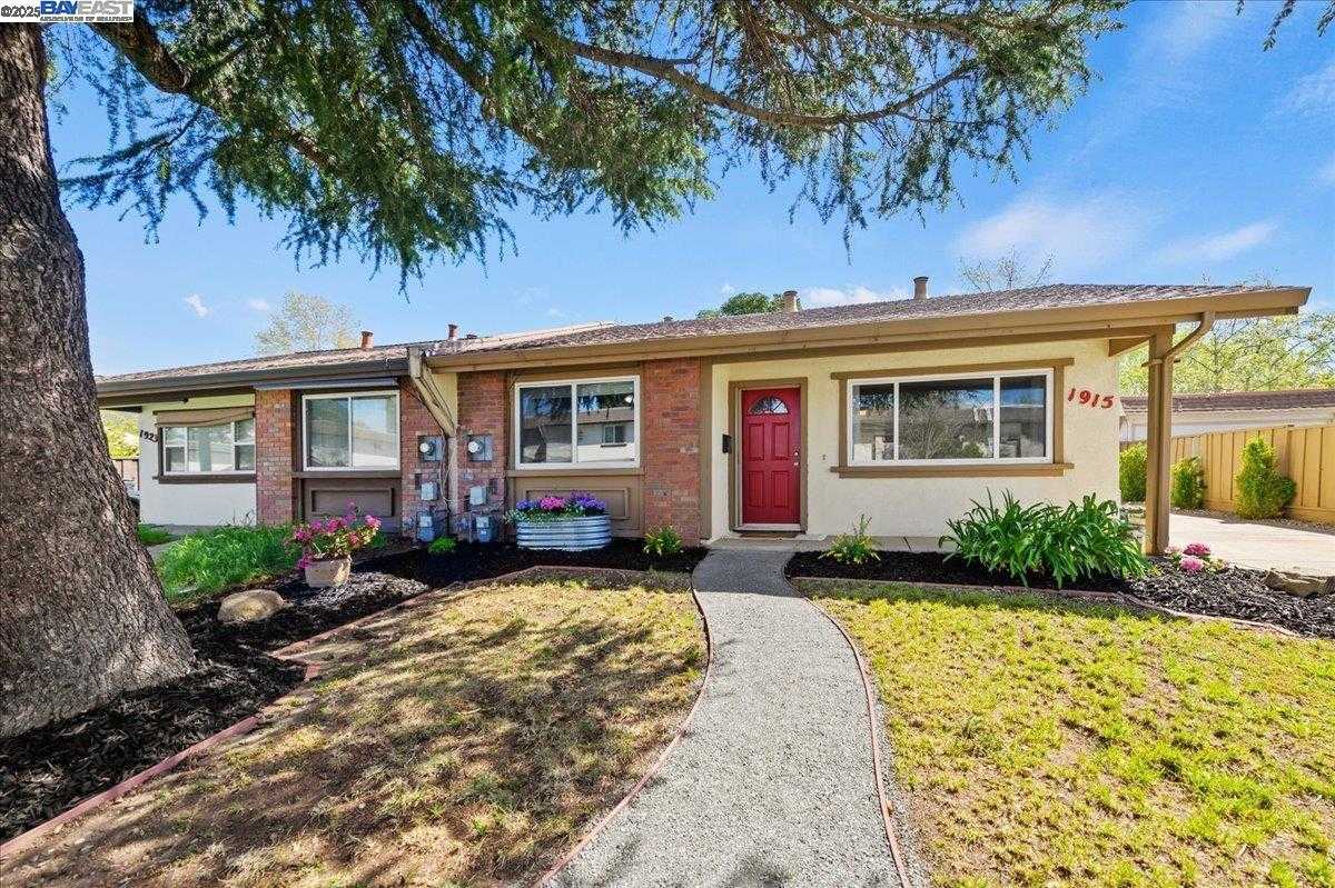 Neighborhood Neighborhood-16