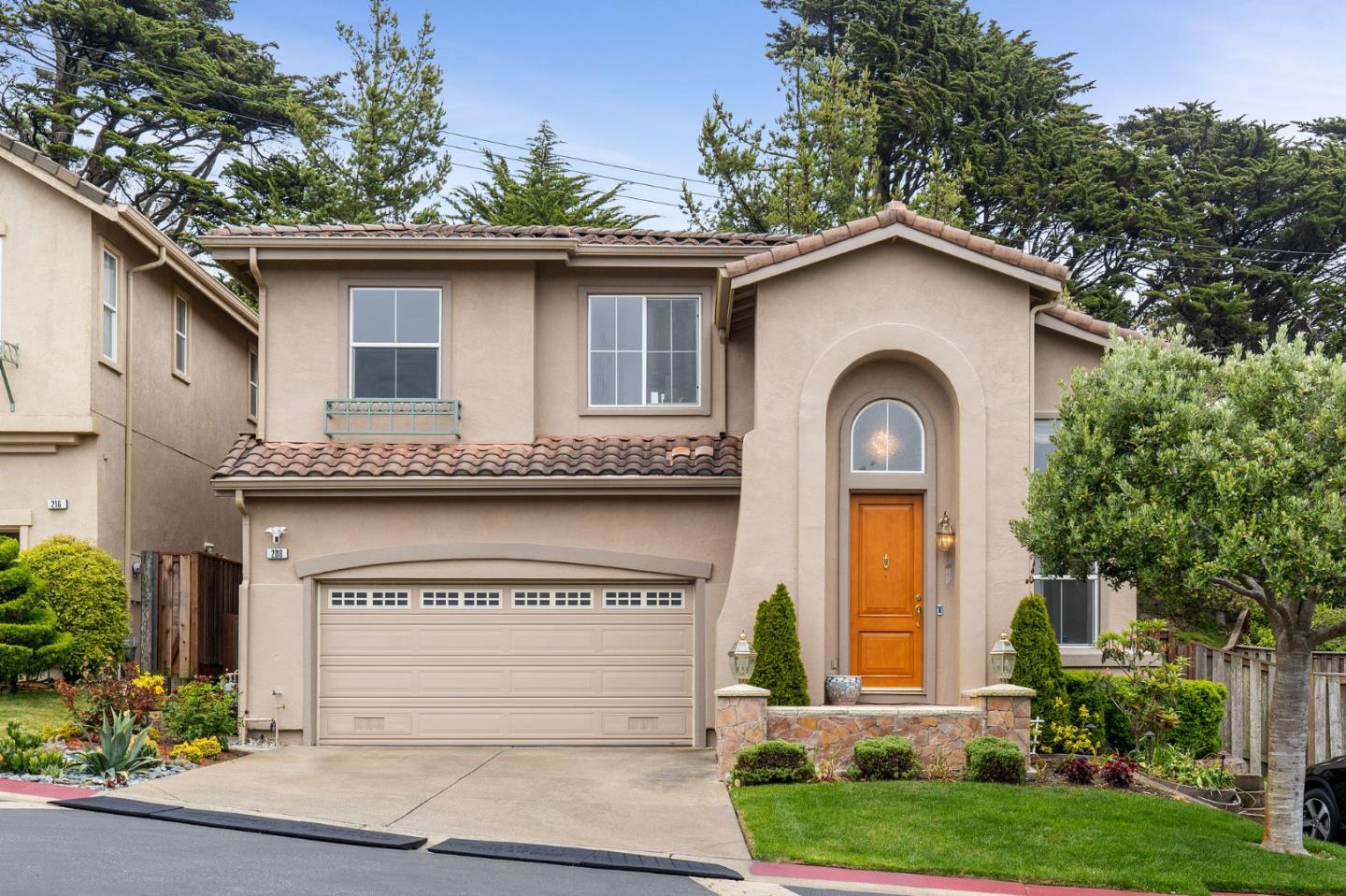 Neighborhood Neighborhood-3