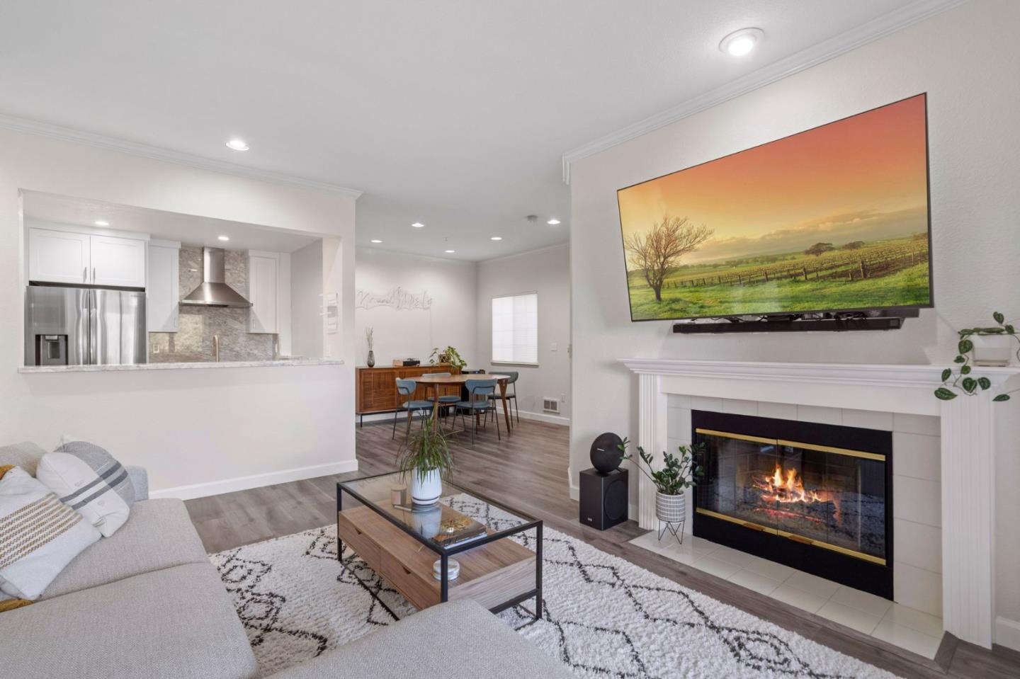 Neighborhood Neighborhood-82