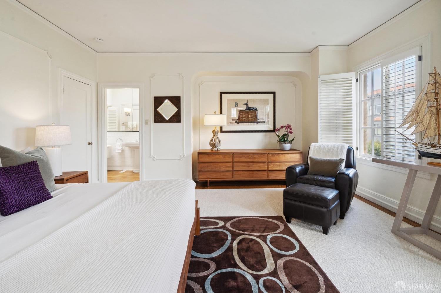 Neighborhood Neighborhood-9