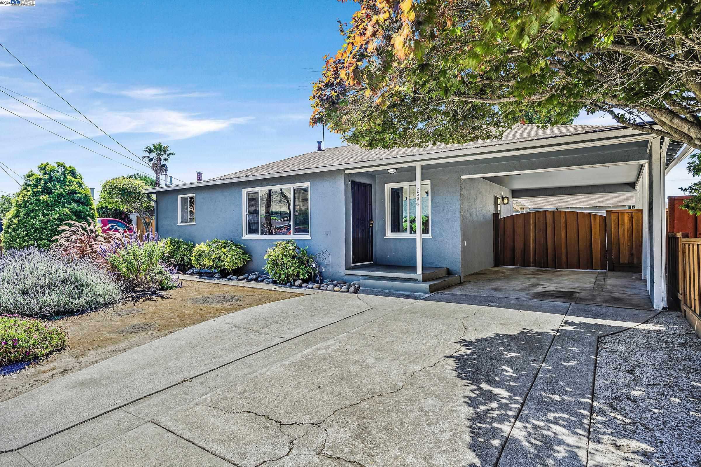 Neighborhood Neighborhood-27