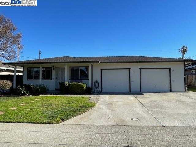 Neighborhood Neighborhood-3