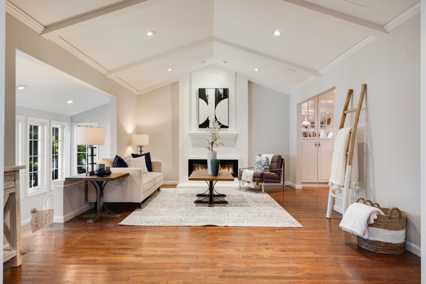 Neighborhood Neighborhood-33