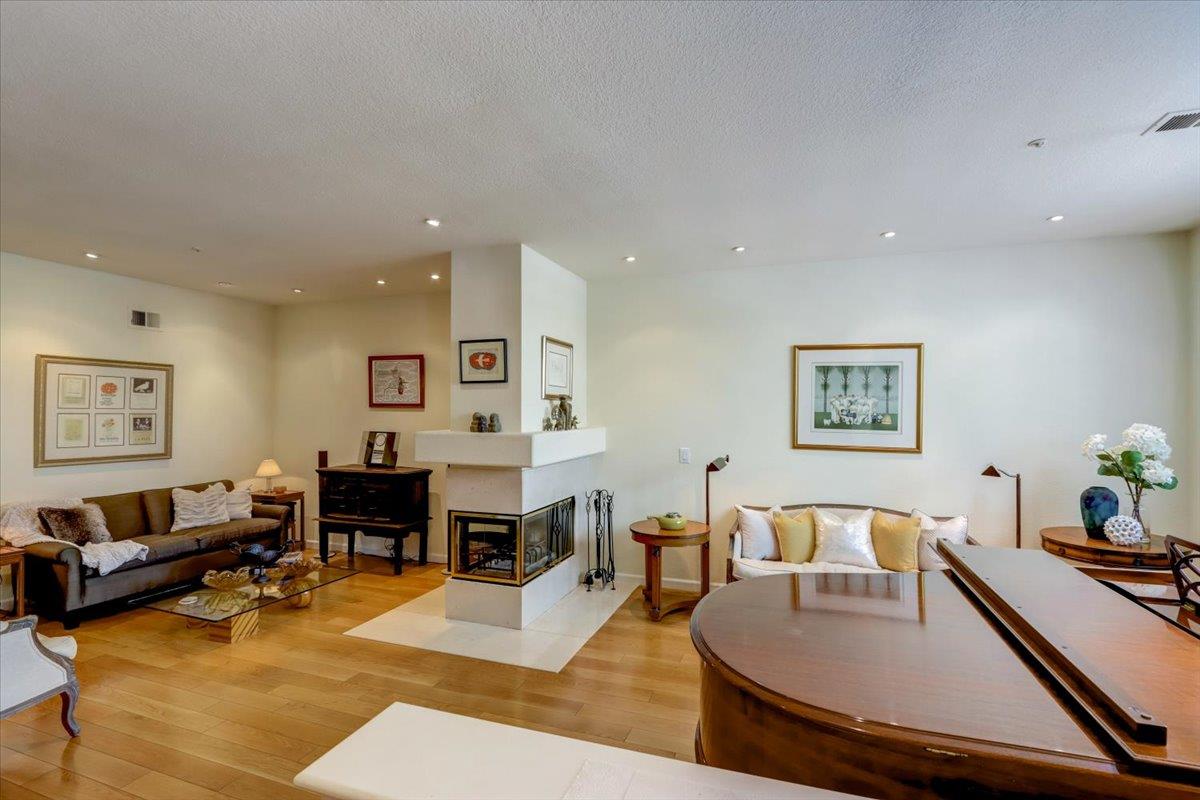 Neighborhood Neighborhood-16