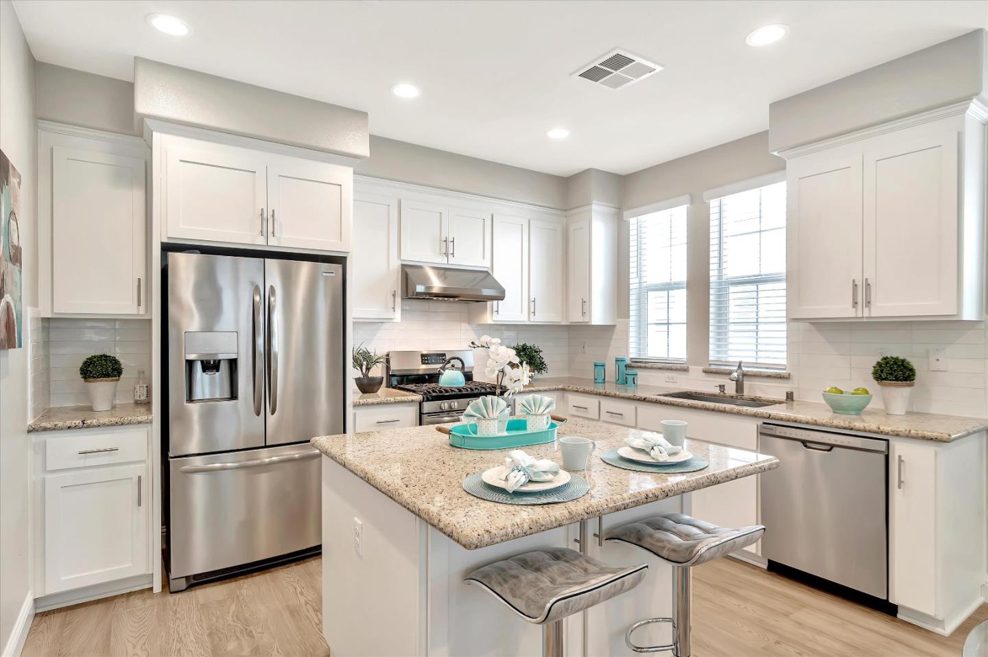 Neighborhood Neighborhood-83