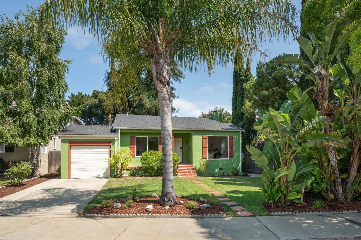 Neighborhood Neighborhood-27