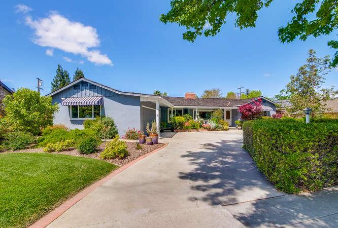 Neighborhood Neighborhood-104