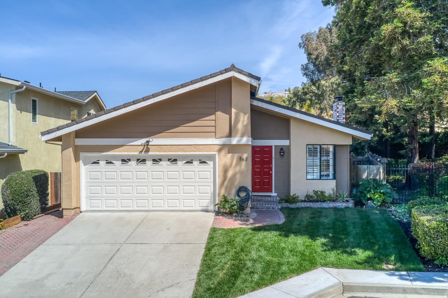 Neighborhood Neighborhood-95