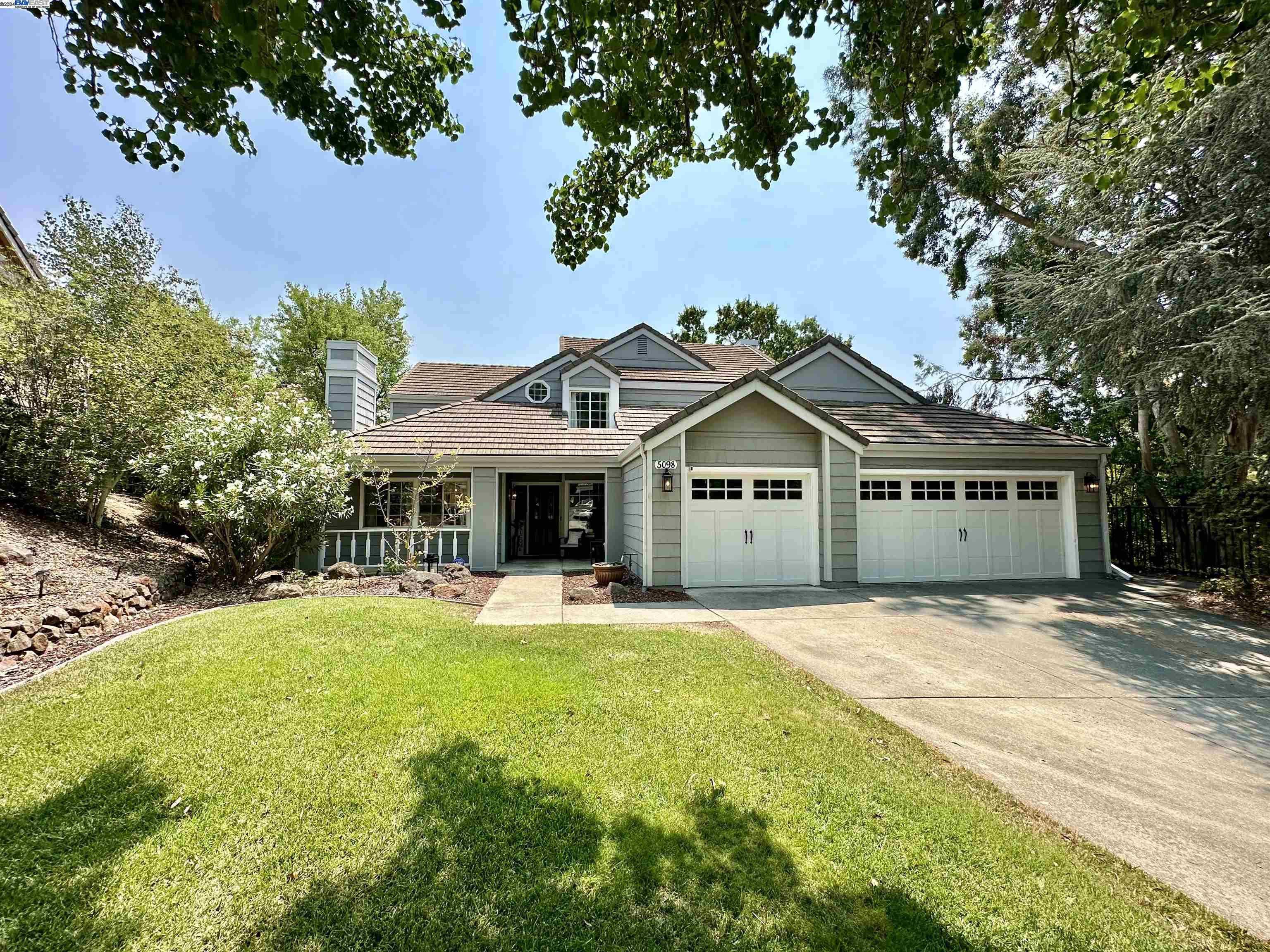 Neighborhood Neighborhood-4