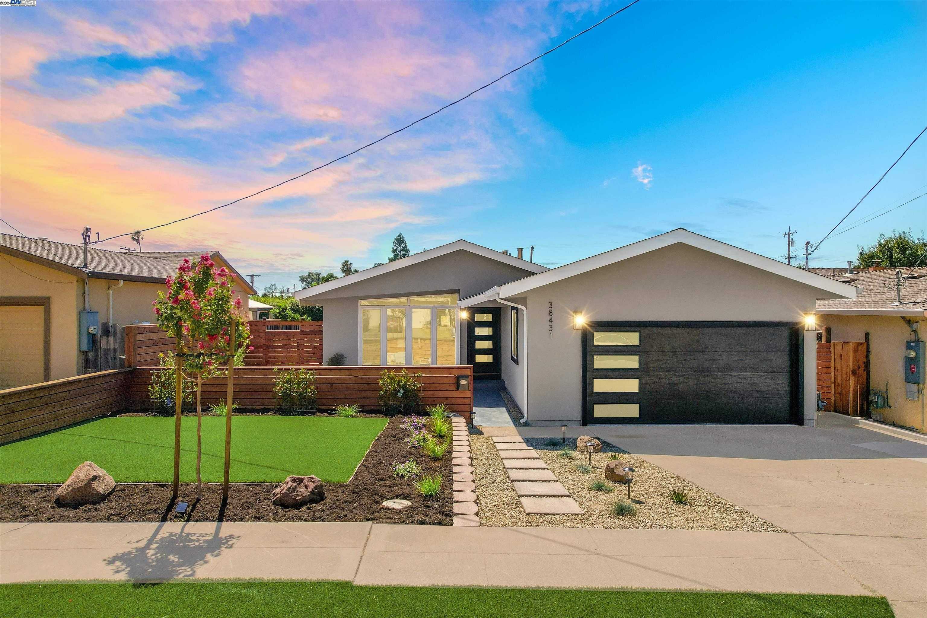 Neighborhood Neighborhood-24