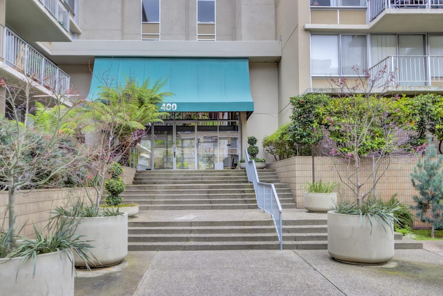 Neighborhood Neighborhood-19