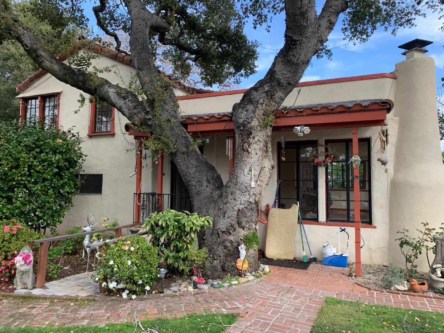 Neighborhood Neighborhood-48