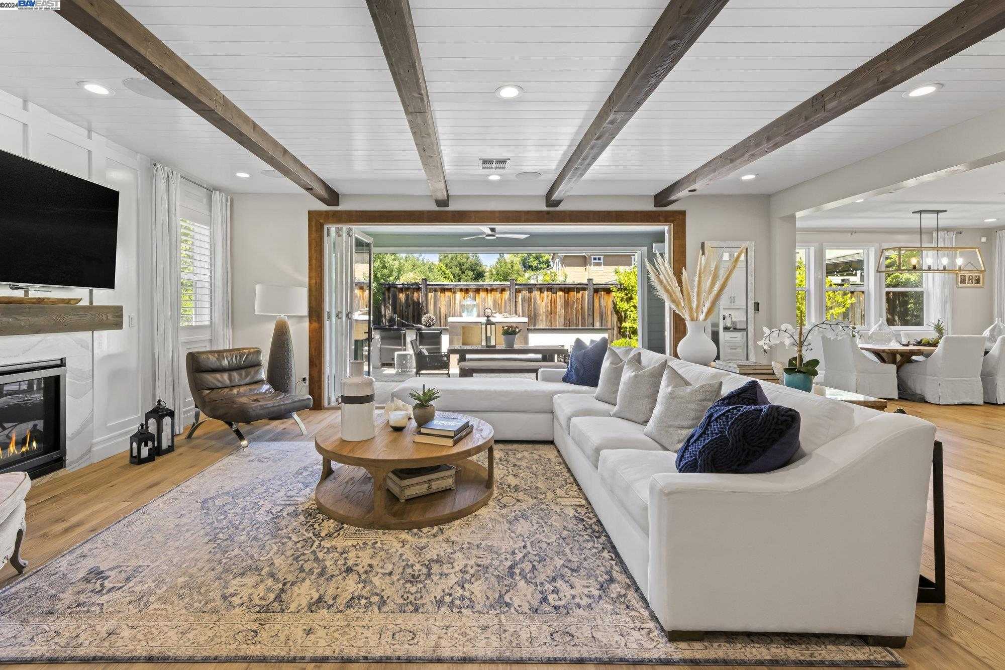 Neighborhood Neighborhood-35