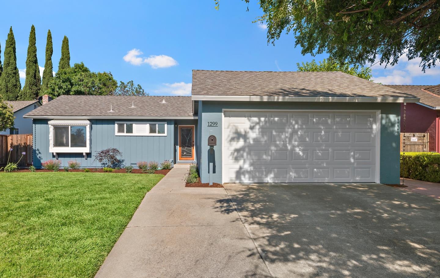 Neighborhood Neighborhood-12