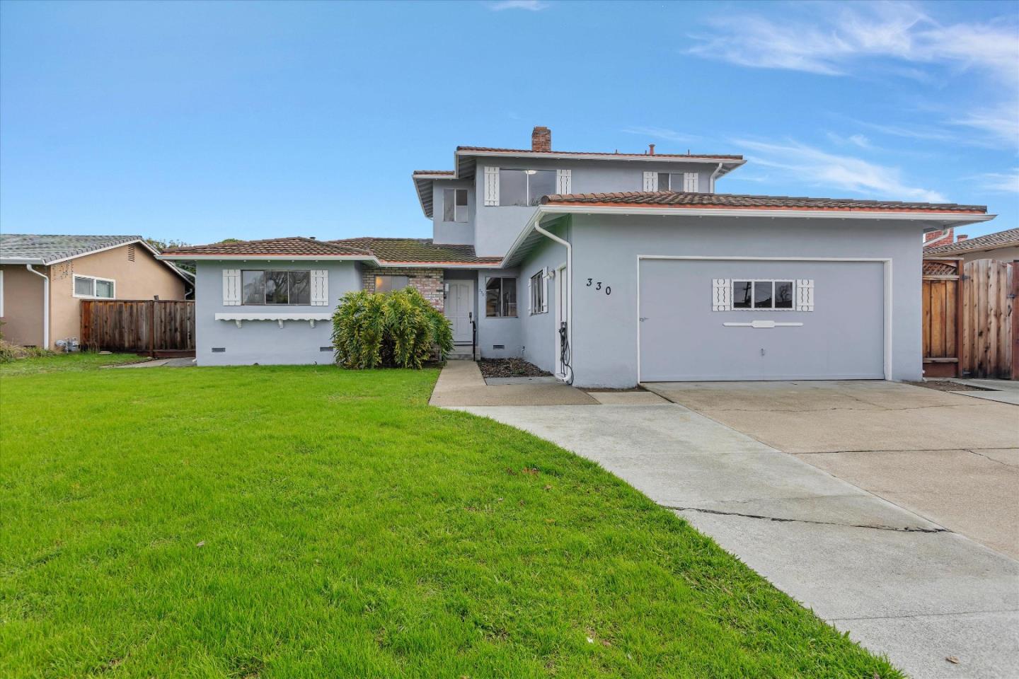 Neighborhood Neighborhood-129